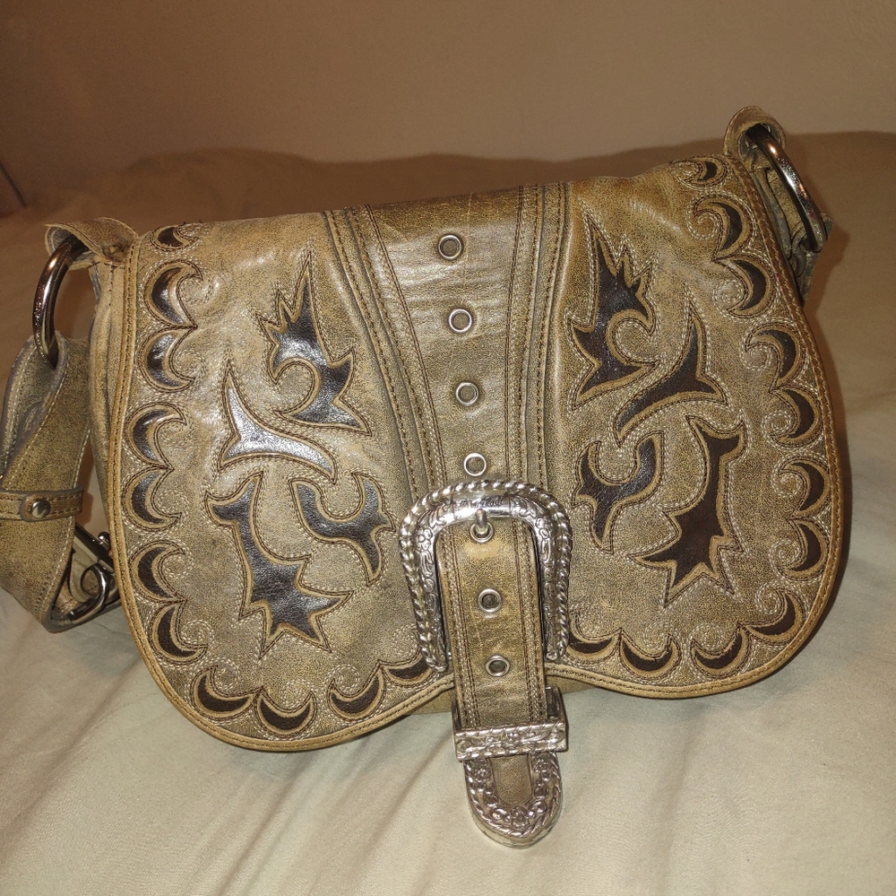 Ariat Vintage Buckle Purse